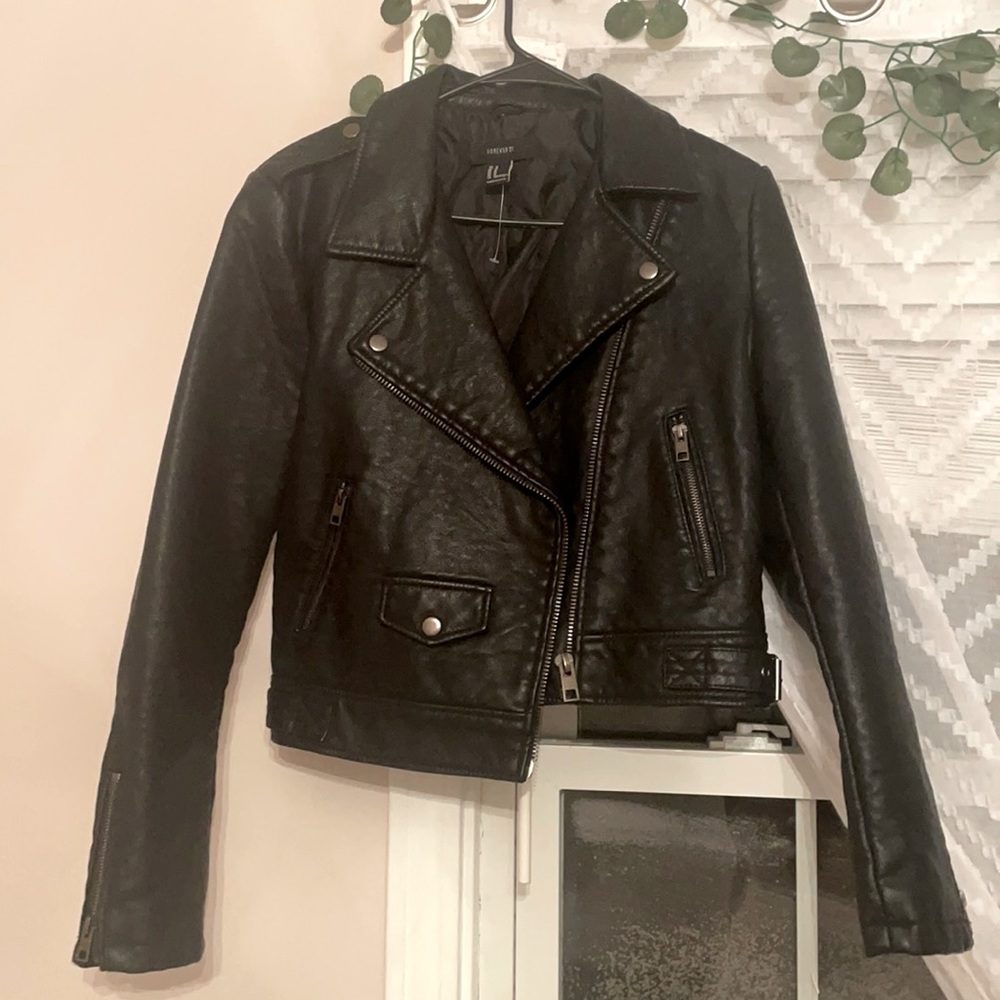 Perfect condition, never worn